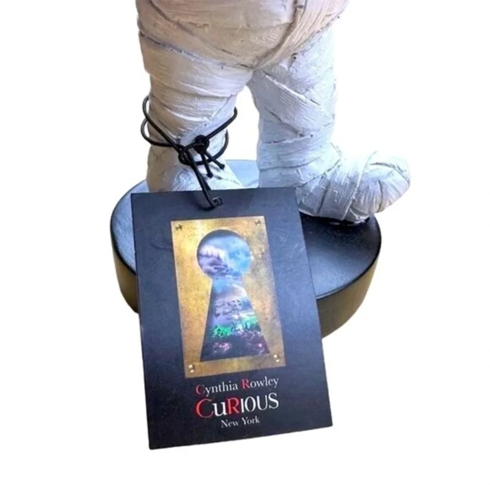 NWT Cynthia Rowley Curious Halloween Mummy with Pumpkin Figurine 10